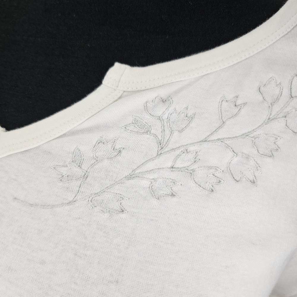 Columbia 3/4 Sleeve Embroidered Top Women's Size Medium - Picture 5 of 8